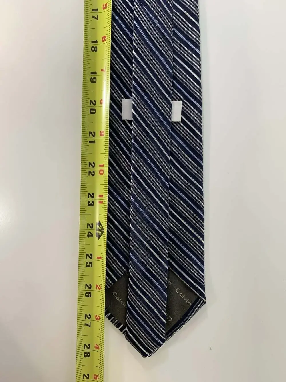 Calvin Klein Men’s Rep Tie neck tie blue silver striped